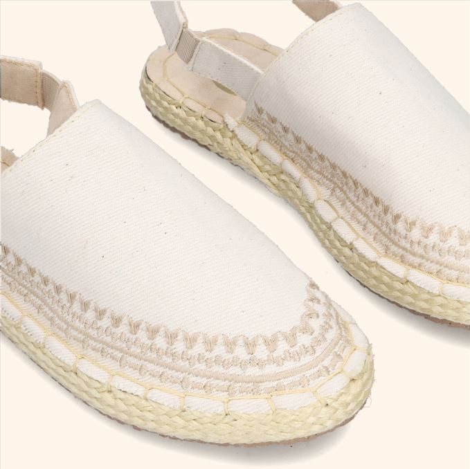 Zuecos Beige