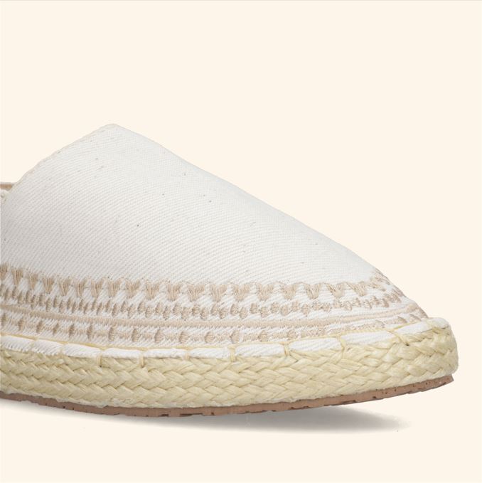 Zuecos Beige