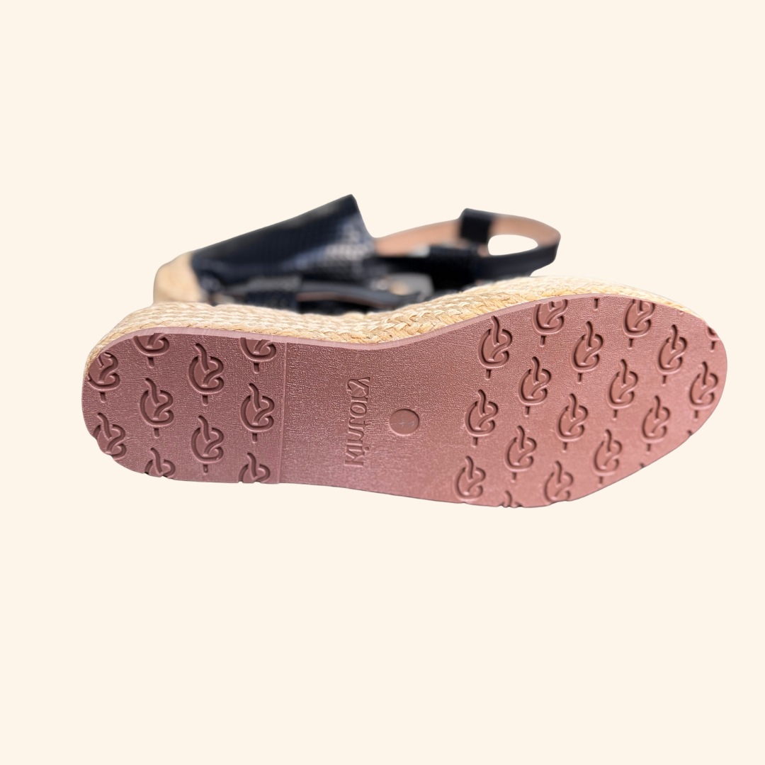 Sandalia Serpiente Negra