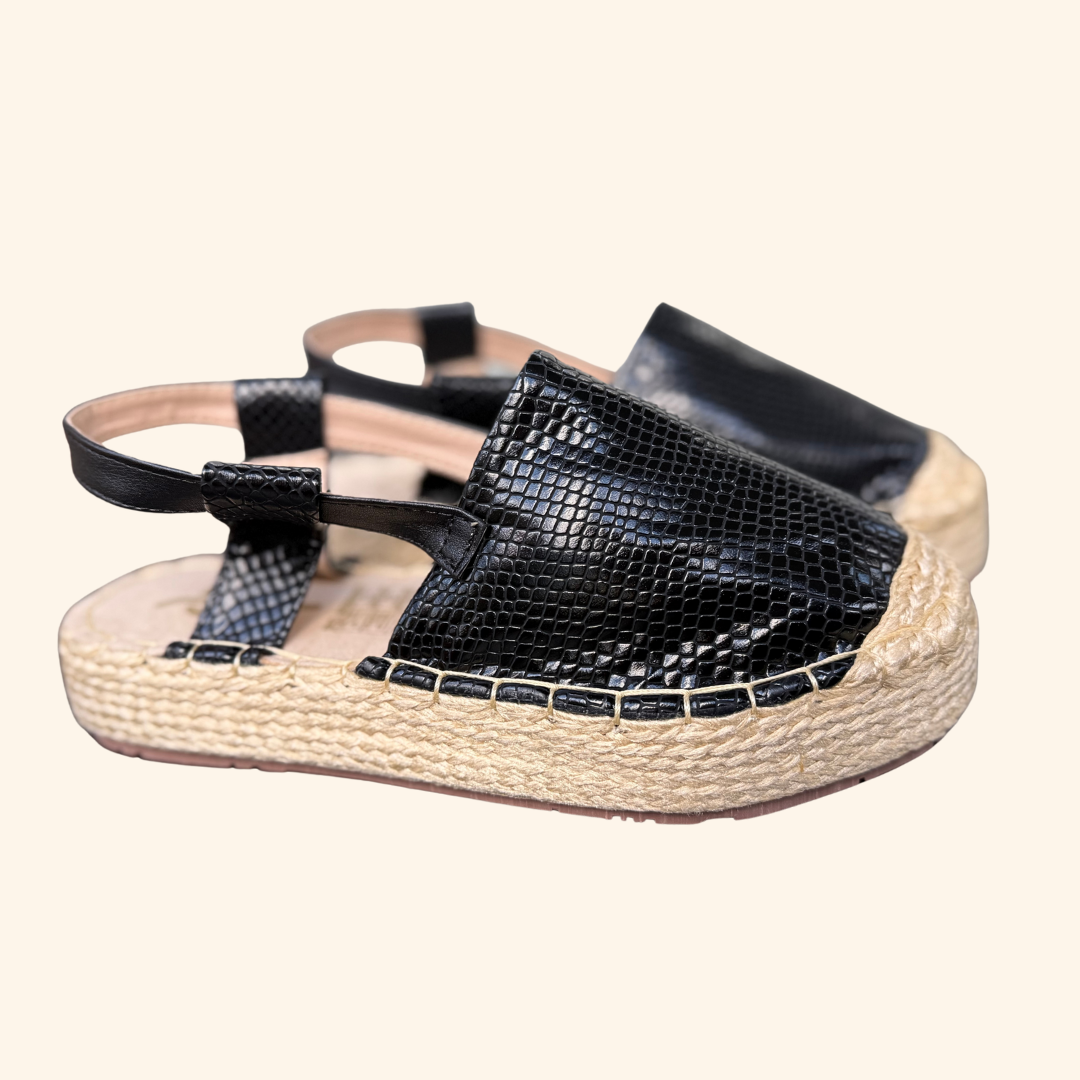 Sandalia Serpiente Negra